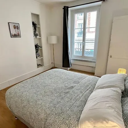 Tour Eiffel Champs De Mars Apartment Paris